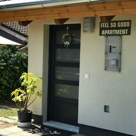 'Feel So Good' Apartment Göd Εξωτερικό φωτογραφία