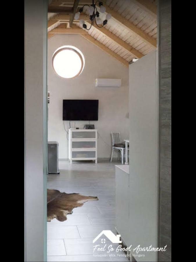 'Feel So Good' Apartment Göd Εξωτερικό φωτογραφία