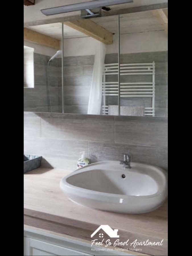 'Feel So Good' Apartment Göd Εξωτερικό φωτογραφία
